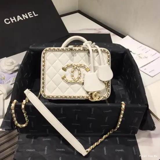 First Bag Ru CASE VANITY SMALL CHANEL LARGE 0521